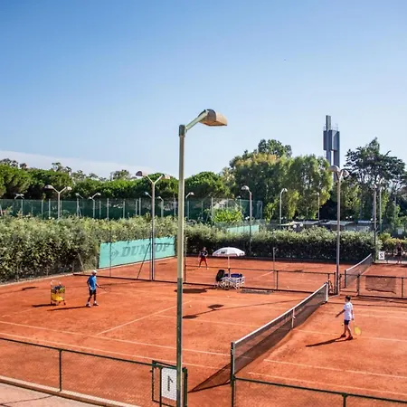 Riva Degli Etruschi Aparthotel San Vincenzo