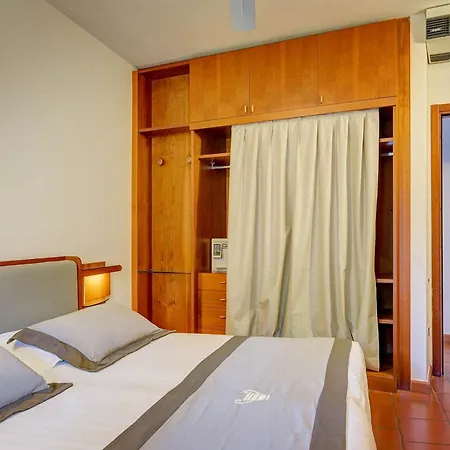 Aparthotel Riva Degli Etruschi