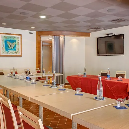 Aparthotel Riva Degli Etruschi San Vincenzo