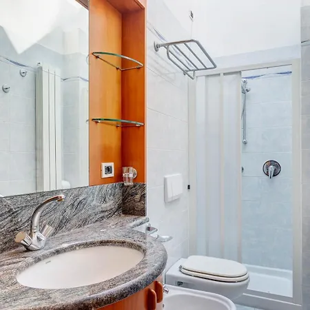 Aparthotel Riva Degli Etruschi *